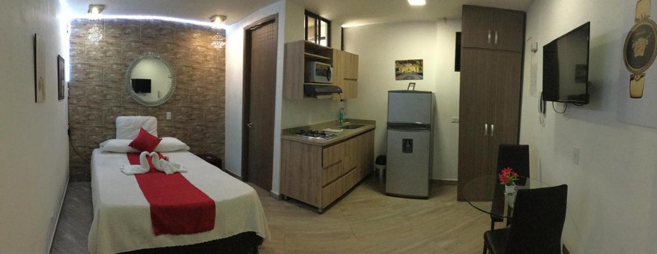 Apartahotel Avanti 메딜린 외부 사진