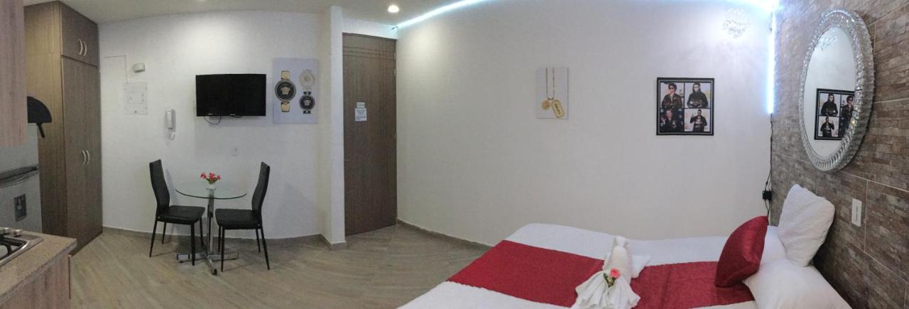Apartahotel Avanti 메딜린 외부 사진
